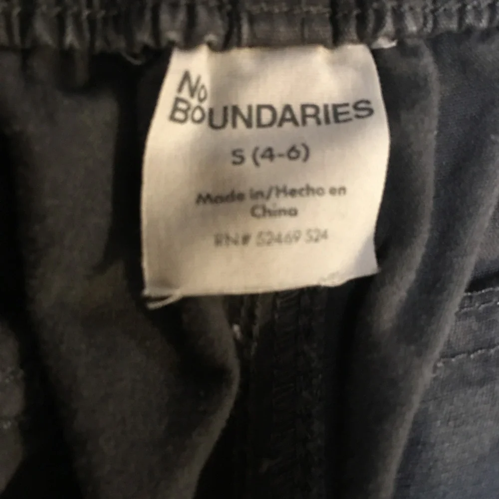 No Boundaries Cargo Pants Women Size S 4-6 Gray Utility Straight Leg Cotton